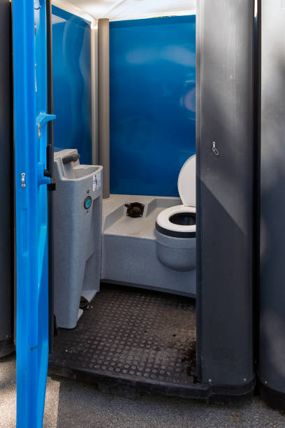 Best Construction site porta potty rental  in Roseville, OH